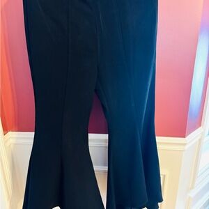 For The Republic Black Wide Flowy Leg Dress pants Sz 4